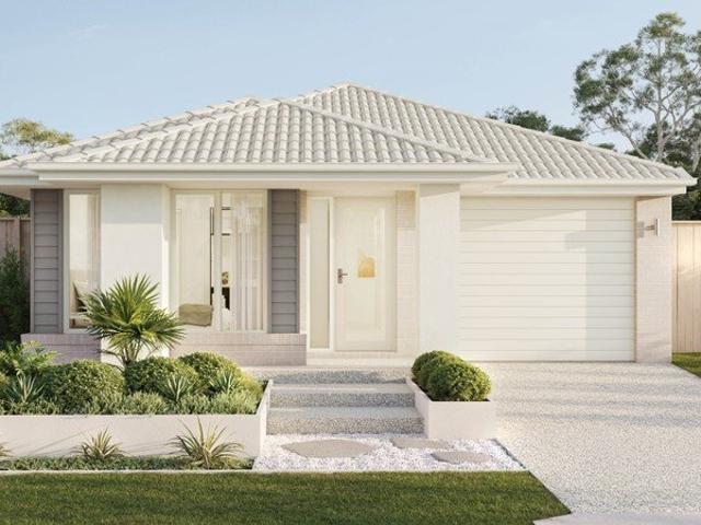 Cottage for sale in Lowood, Queensland