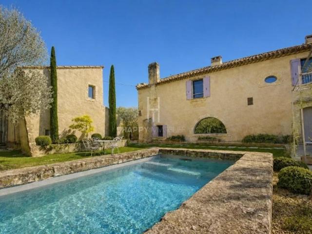 Maison vente à Arles, Mouriès