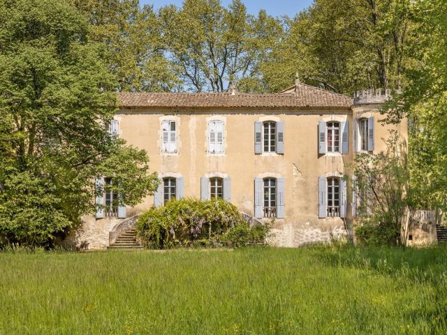 Château vente à Nîmes, Saint-paulet-de-caisson
