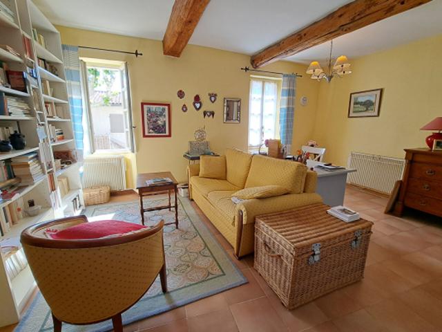 Maison vente à Carpentras, Le Barroux