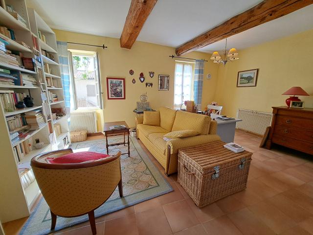 Maison vente à Carpentras, Le Barroux