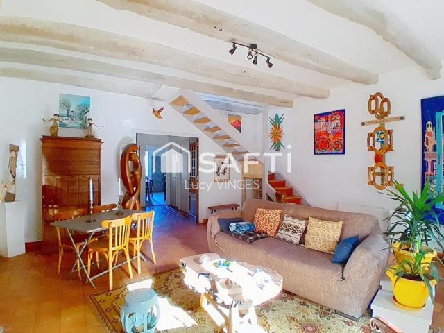 Maison vente à Sarlat-la-Canéda, Saint-cernin-de-l'herm