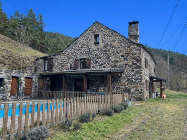 Maison vente à Le Puy-en-Velay, Laussonne