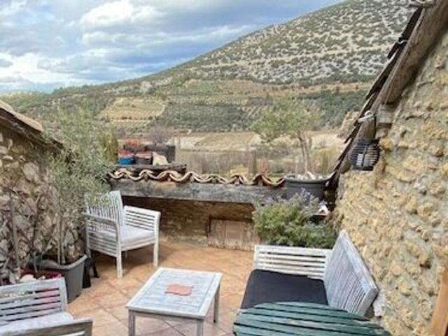 Maison vente à Carpentras, Entrechaux