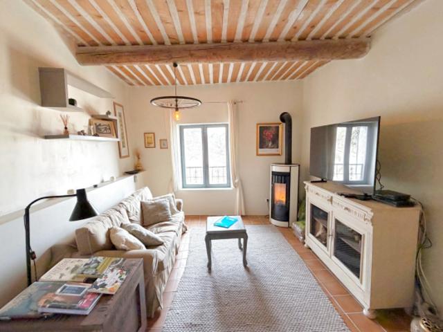 Maison vente à Apt, Saint-martin-de-castillon