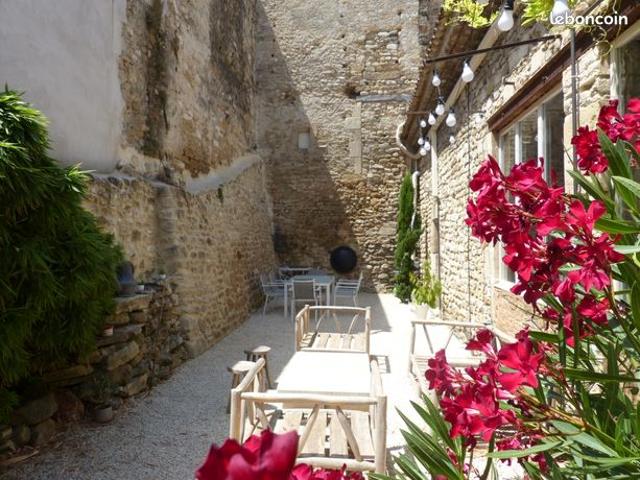 Maison vente à La Baume-de-transit