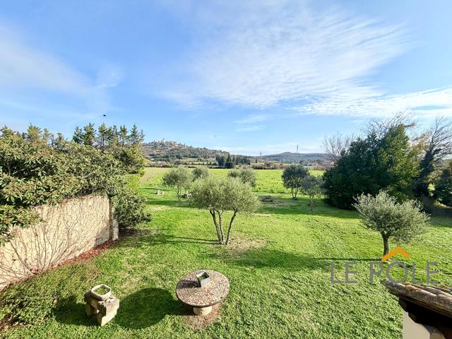 Maison vente à La Garde-Adhémar, Drôme