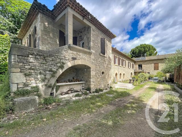 Maison vente à Nîmes, Vénéjan