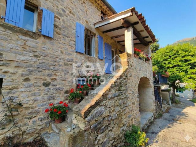 Maison vente à Nyons, Chaudebonne