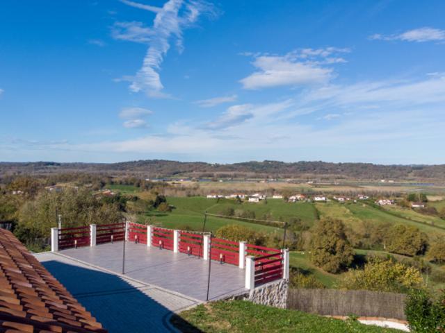 Maison vente à Guiche, Pyrénées-Atlantiques