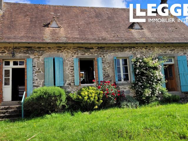 Maison vente à Nontron, Saint-saud-lacoussière