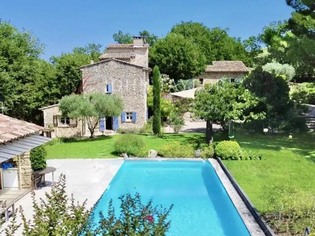 Ferme vente à Apt, Gordes