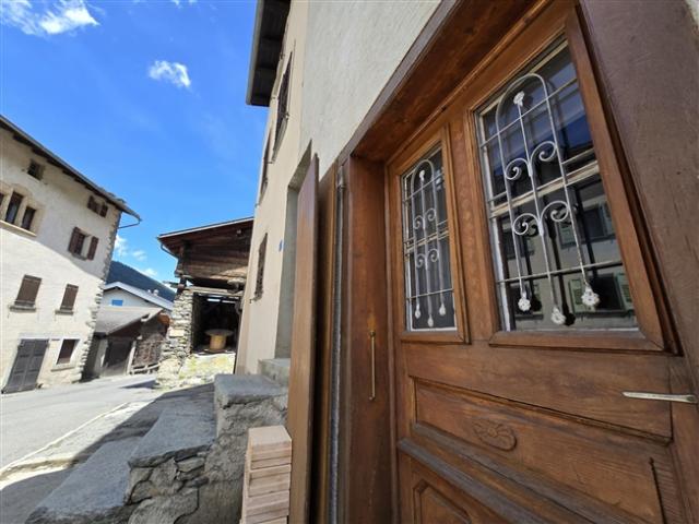 Reihenfamilienhaus kaufen in Bourg-Saint-Pierre, Wallis