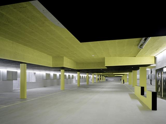 Garage mieten in Einigen, Zürich