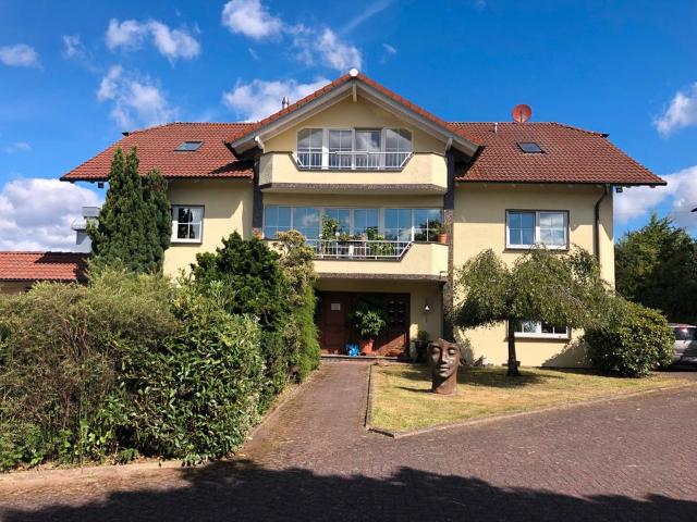 Haus kaufen in Ellingen, Straßenhaus