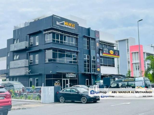 Warehouse for sale in Tanjong Sepat, Selangor