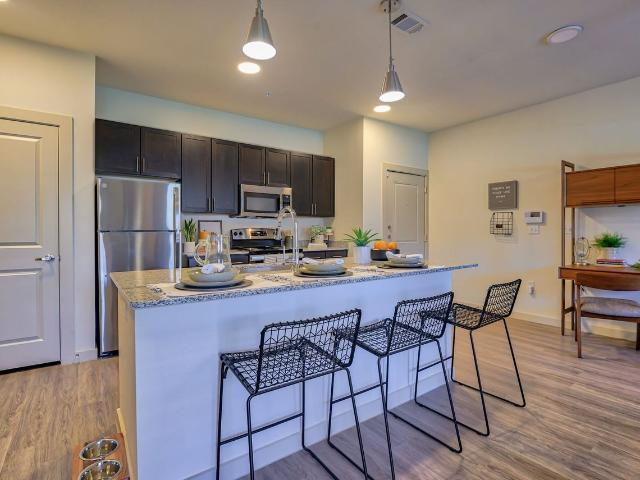 Apartment for rent in Wilmer, Texas
