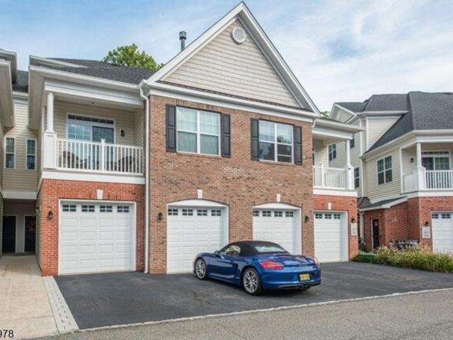 Condo for sale in Passaic, New Jersey