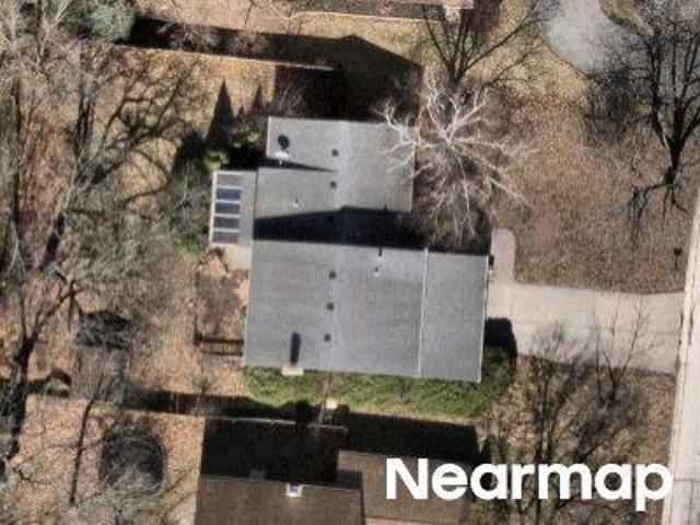 House for sale in Woodridge, Illinois