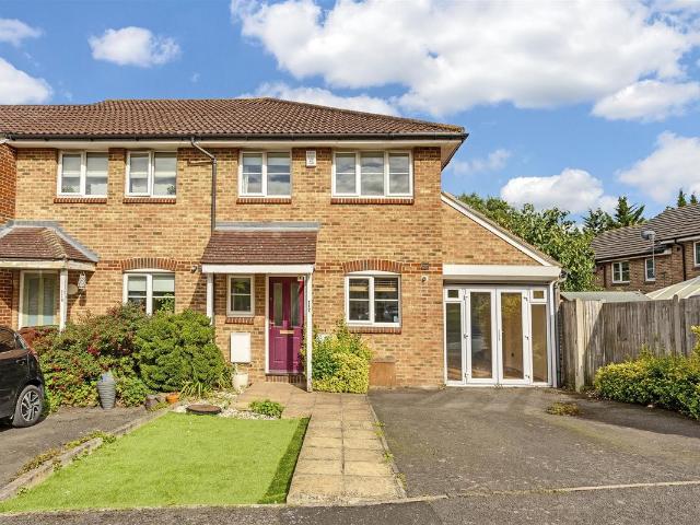 House for rent in London Borough of Sutton, Greater London