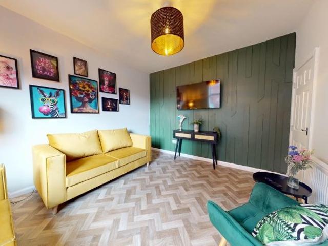 House for rent in Hyde Park, West Yorkshire