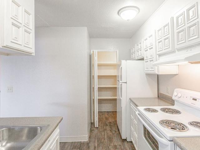 Apartment for rent in Solano, California