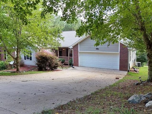 House for sale in Blairsville
