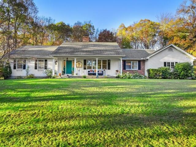 House for sale in New Fairfield, Connecticut