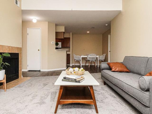 Apartment for rent in Autumn Run, Naperville