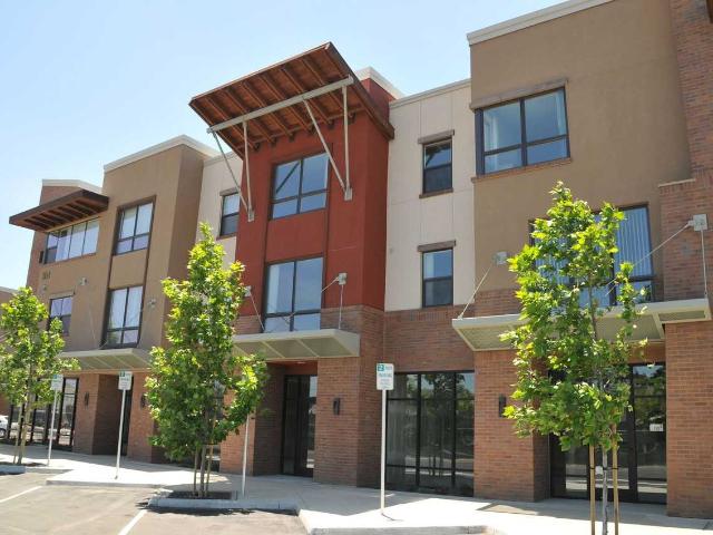 Apartment for rent in California