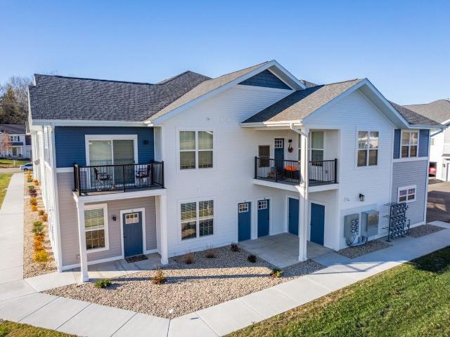Apartment for rent in Deerfield, Wisconsin