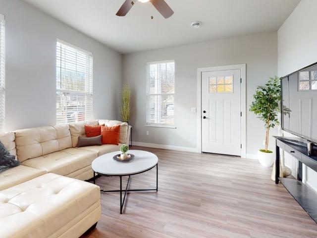 Apartment for rent in Deerfield, Wisconsin