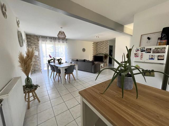Maison vente à Dijon, Auxonne