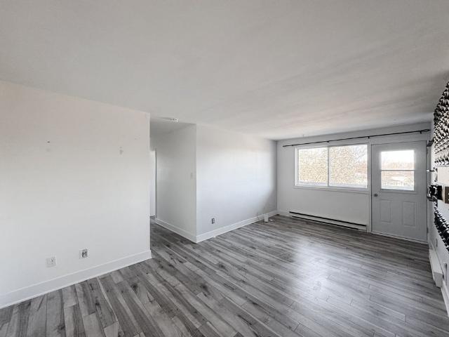 Apartment for rent in Brossard, Quebec