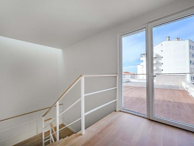 Casa alugar em São Miguel das Encostas, Cascais