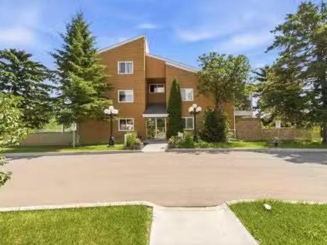 Condo for sale in Wedgewood, Alberta