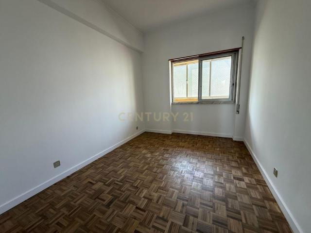 Apartamento alugar em Cova da Piedade, Almada