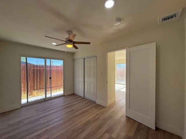 Apartment for rent in Lancaster, California