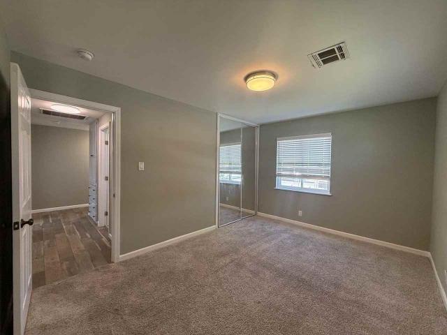 Apartment for rent in Palmdale, California