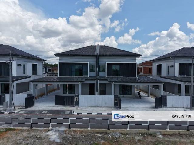 House for sale in Kuching