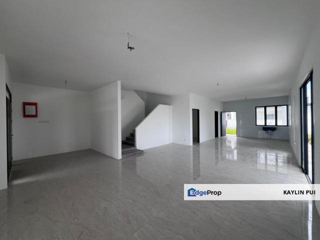 House for sale in Kuching
