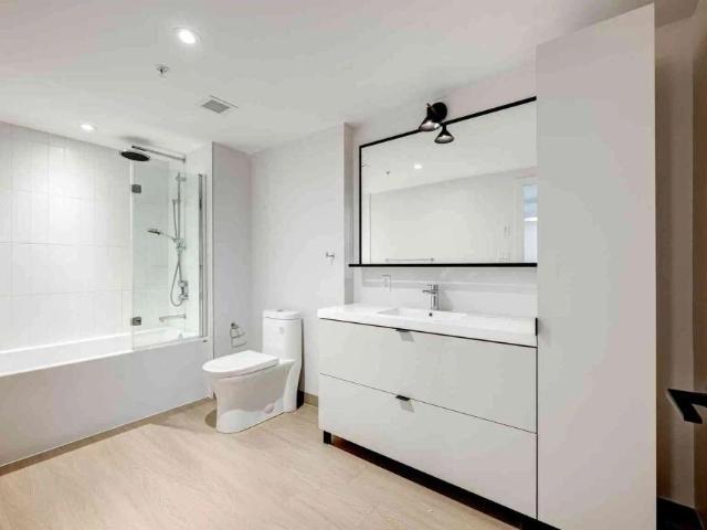 Apartment for rent in Le Triangle, Montréal