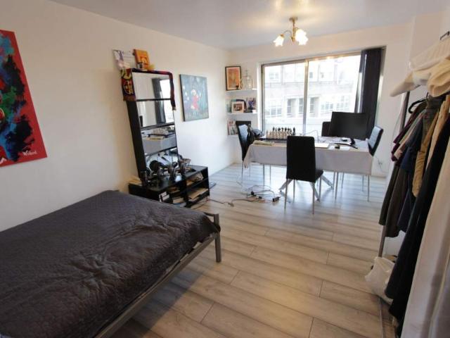 Apartment for rent in Covent Garden, Victoria