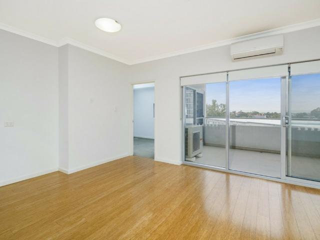 Apartment for rent in Rivervale, Western Australia
