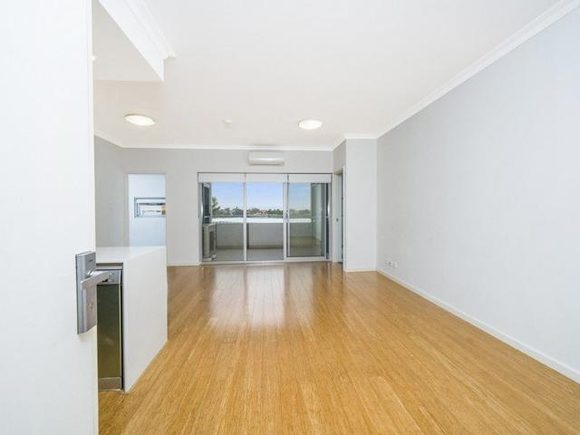 Apartment for rent in Rivervale, Western Australia