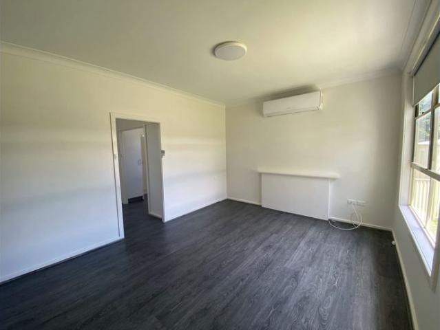 House for rent in Brisbane Grove, New South Wales