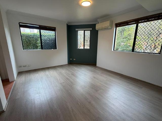Townhouse for rent in Sydney, New South Wales