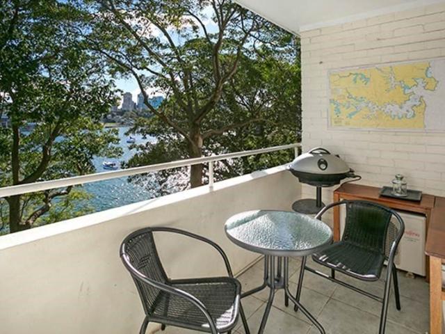 Apartment for rent in Lower North Shore, Sydney