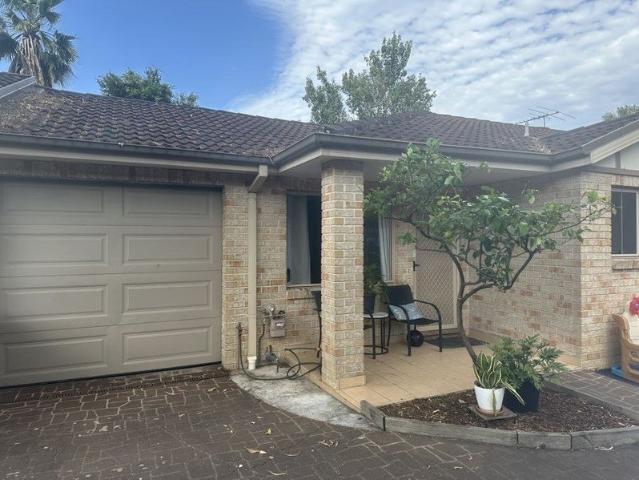Villa for rent in Sydney, New South Wales