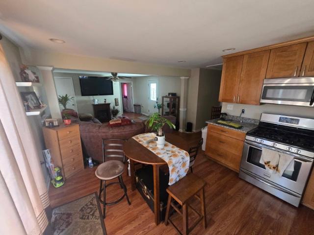 Room for rent in Hilltop, Gloucester Township